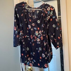 Oh Baby. By Motherhood. Blouse.